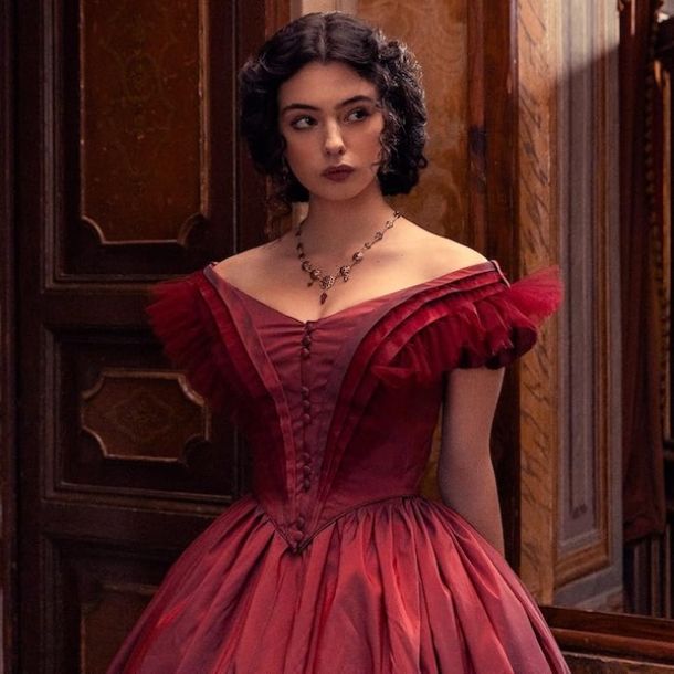 Сицилія у фільмі - дива Кассель у серіалі Леопард