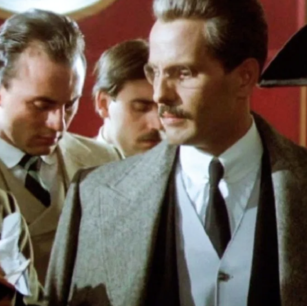 Сицилія у фільмі - Залізний префект